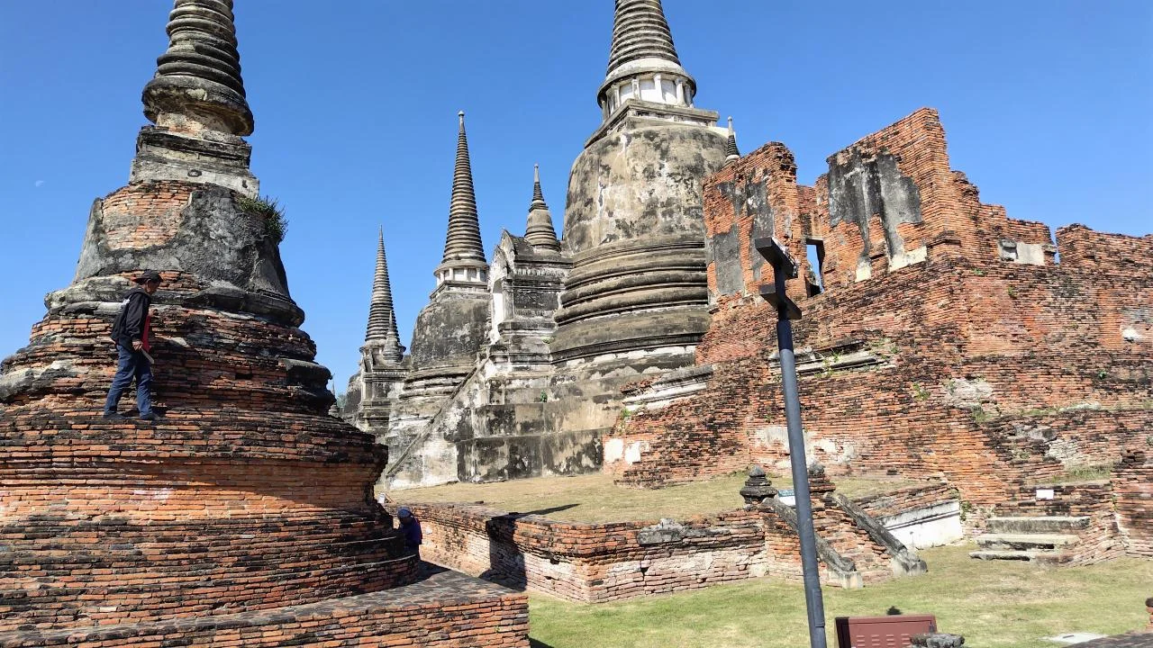 Wat-Chaiwatthanaram-15
