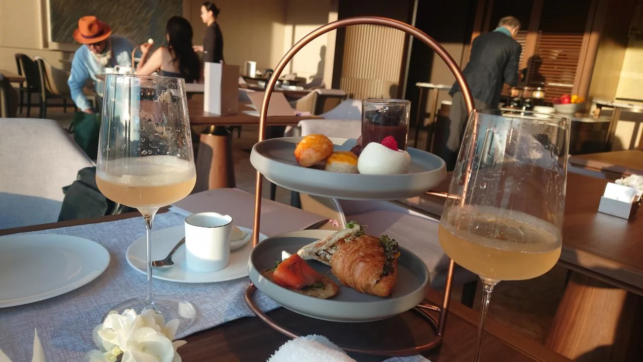 札幌洲際酒店尊貴套房雙床房住宿體驗 迎賓香檳