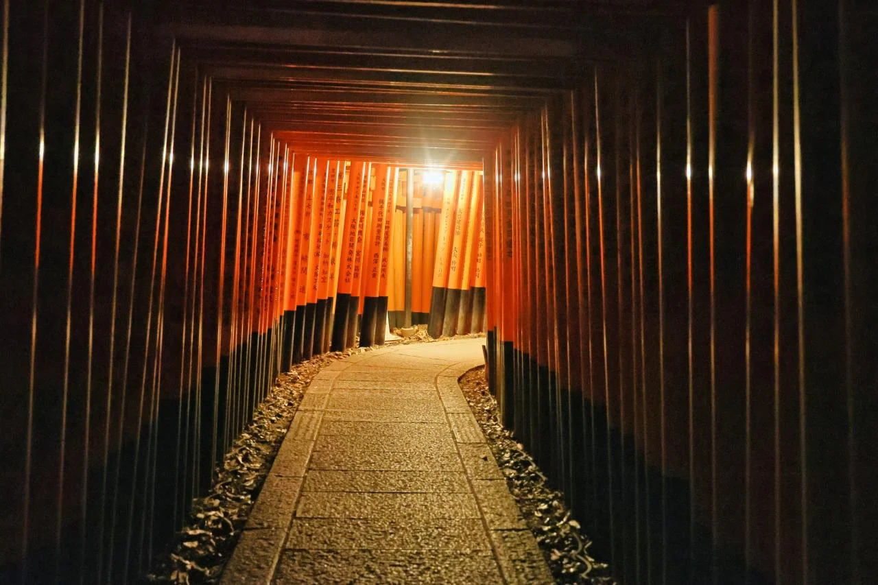 겨울 교토 여행 후시미이나리, 기요미즈테라 후시미이나리 야간 경내