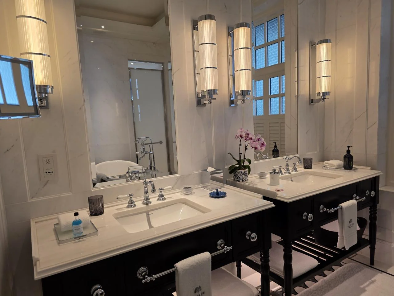 싱가포르 더 래플스 호텔 트윈룸 숙박 후기_객실 전경