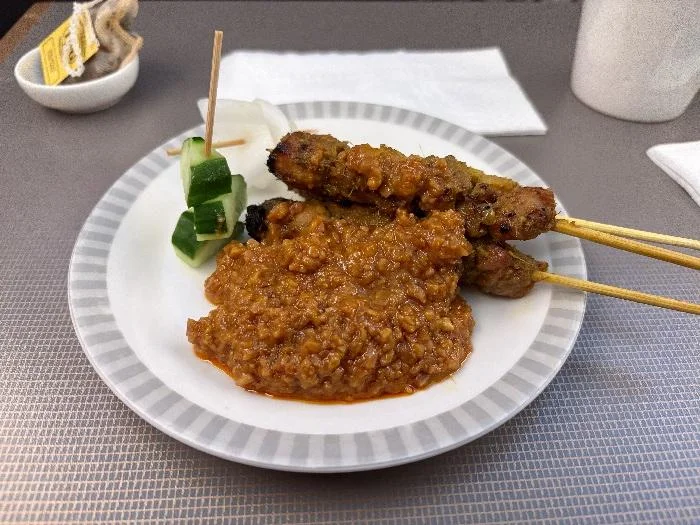 新加坡丽思卡尔顿美年酒店行政酒廊入住体验 丰富的开胃小食