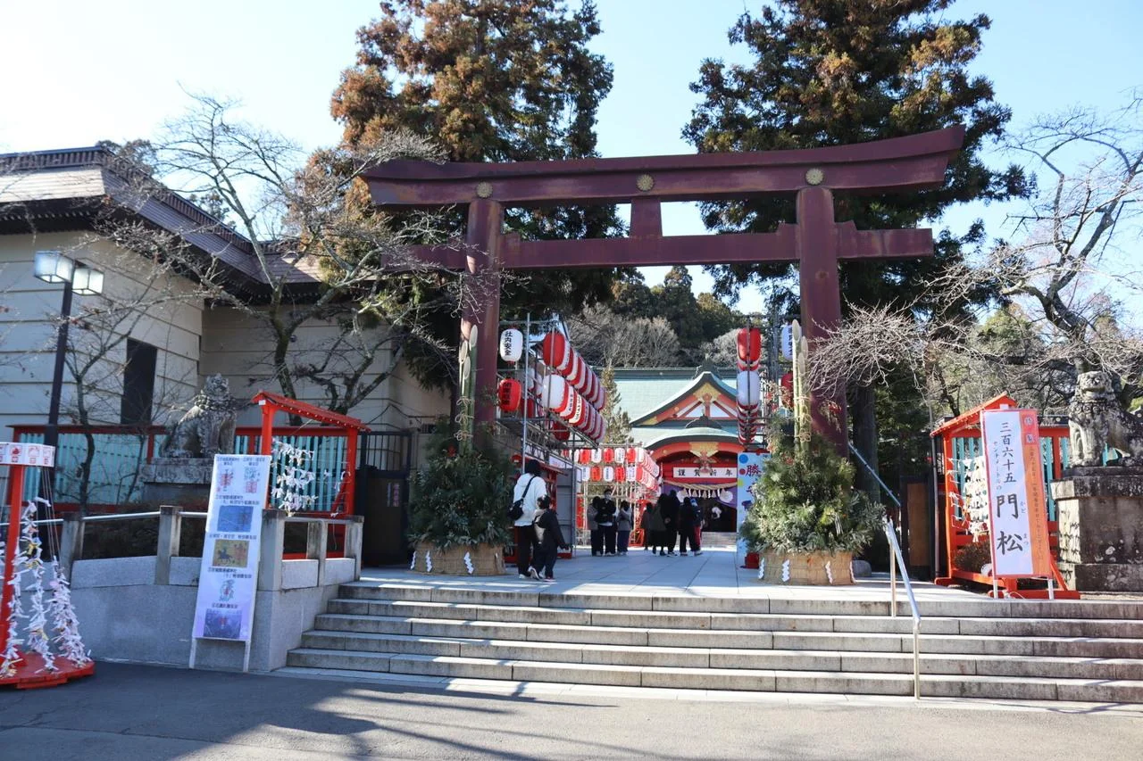 ซากปราสาทเซนได และ การเยี่ยมชมวัด ศาลเจ้า และสถานที่หลายแห่งในเมืองเซนได