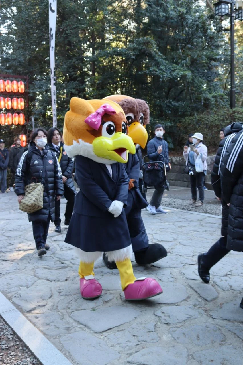 โคมไฟสีแดงที่ฮาจิมังกู