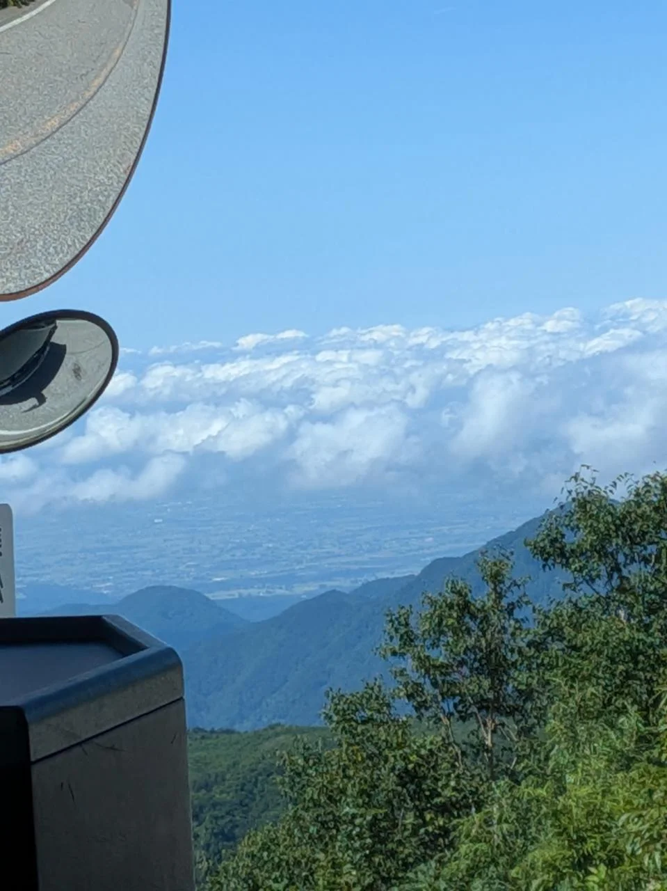 富山・立山アルペンルート雷鳥沢キャンプ場体験記 ケーブルカーからの景色