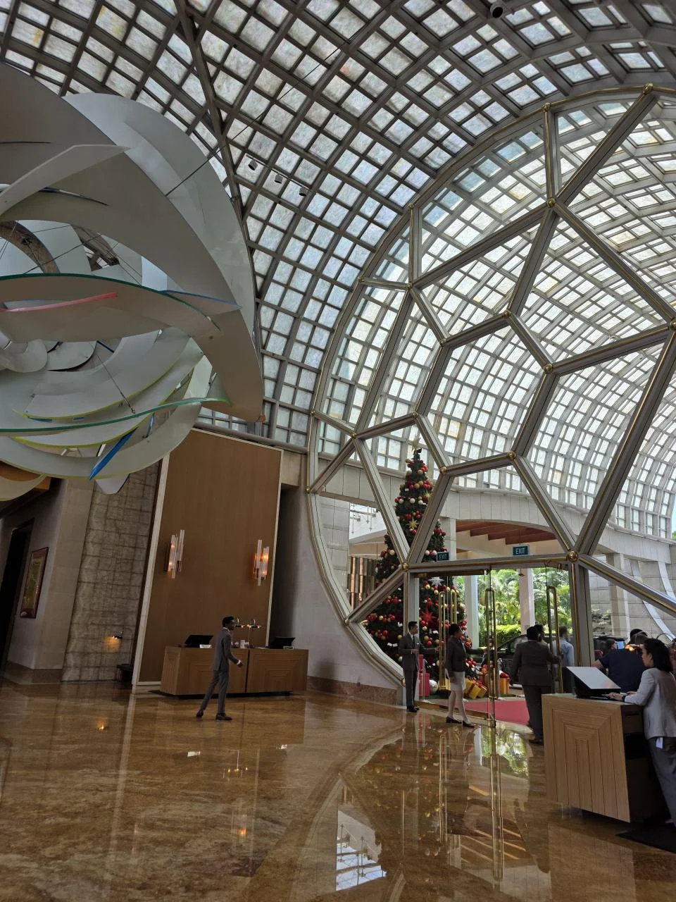 the-ritz-carlton-millenia-singapore-1