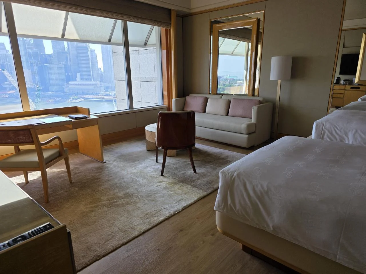 the-ritz-carlt on-millenia-singapore-2